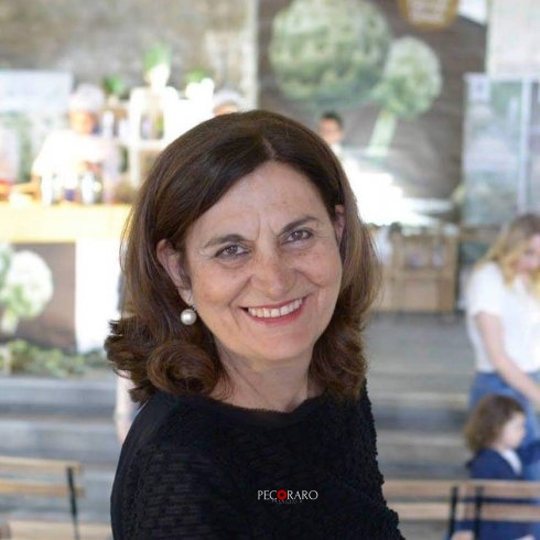 Giovanna Voria presenta il suo libro al Salone della Dieta Mediterranea - aSalerno.it